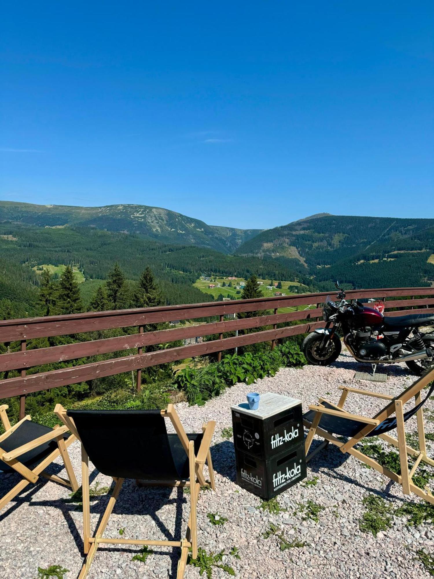 Bila Labut Horsky Hotylek Hotel Pec pod Sněžkou Buitenkant foto