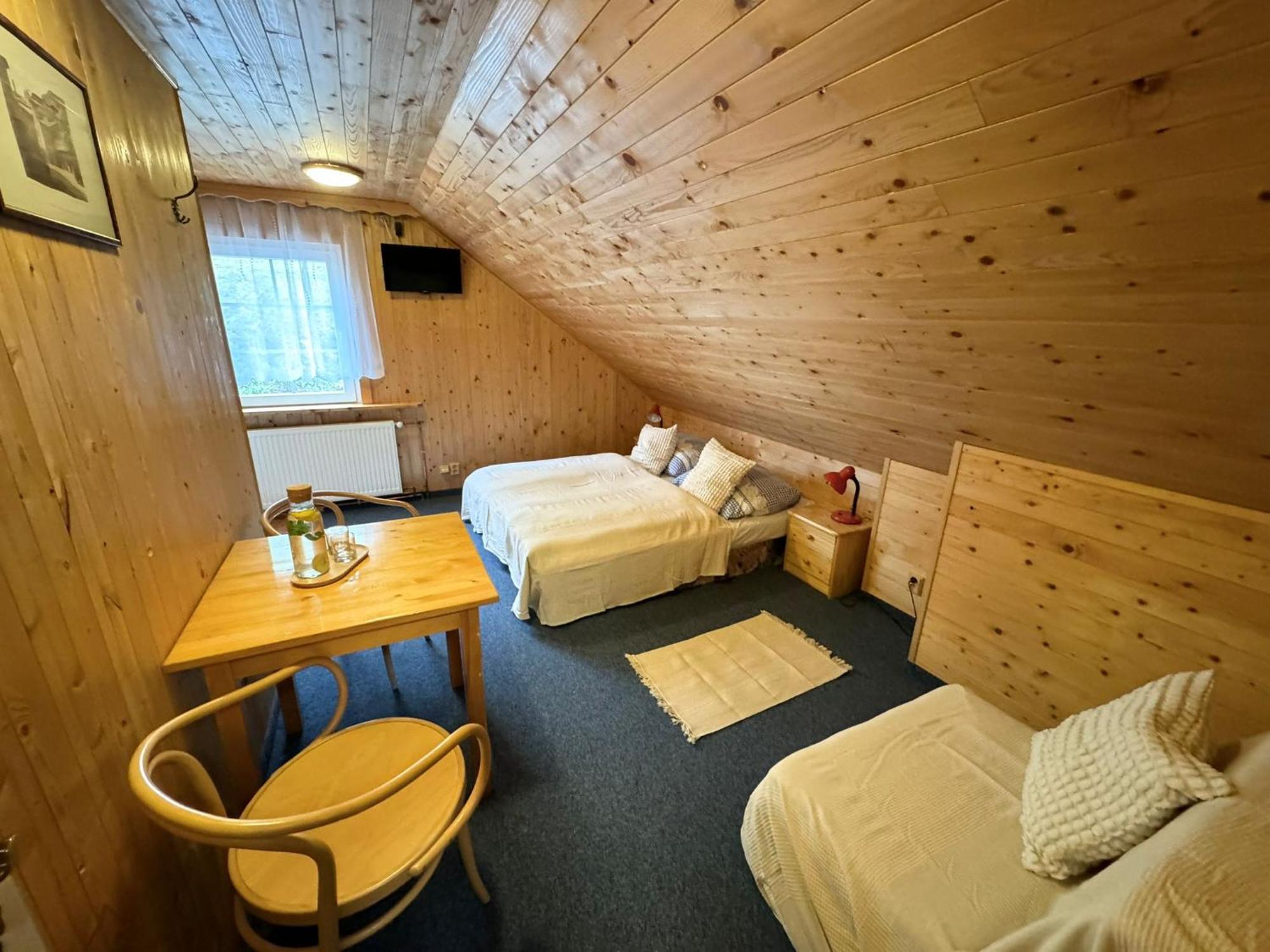 Bila Labut Horsky Hotylek Hotel Pec pod Sněžkou Kamer foto