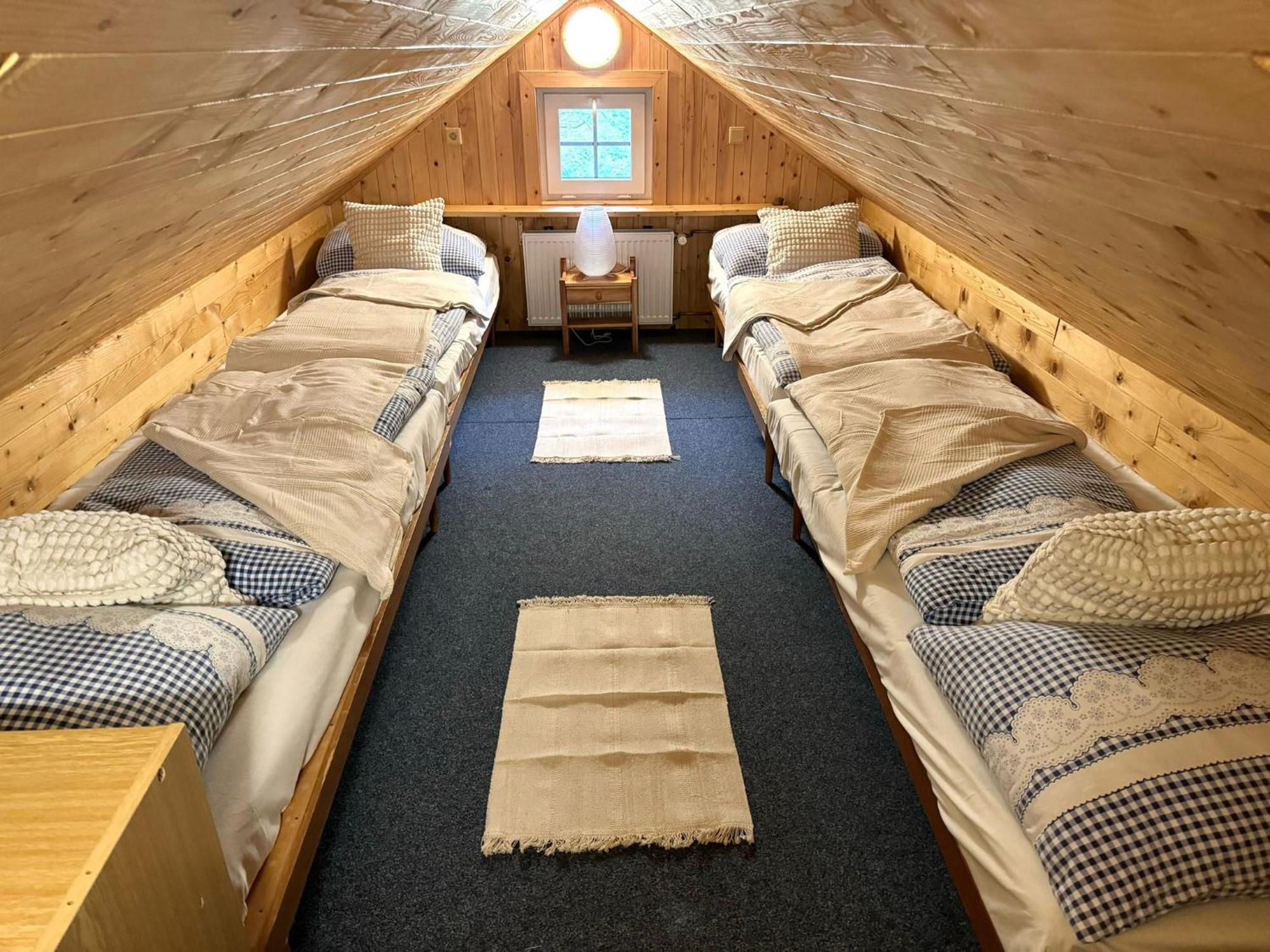 Bila Labut Horsky Hotylek Hotel Pec pod Sněžkou Kamer foto